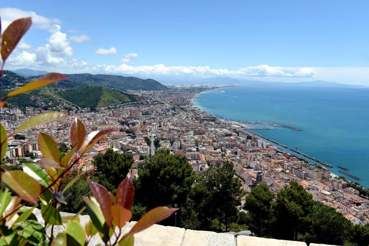Peonia Blu Apartment Salerno Buitenkant foto